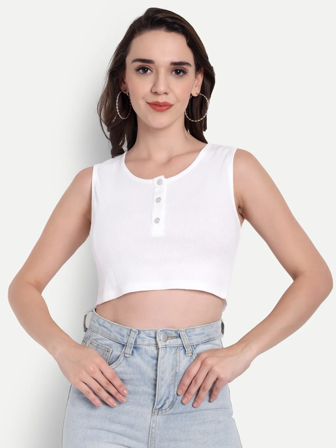 ecomm female shoot